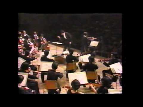 フルート協奏曲　第一楽章　（ハチャトゥリアン）