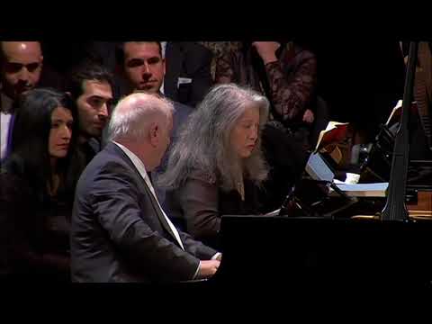 Barenboim &amp; Argerich : Mozart Sonata for Two Pianos, K.448