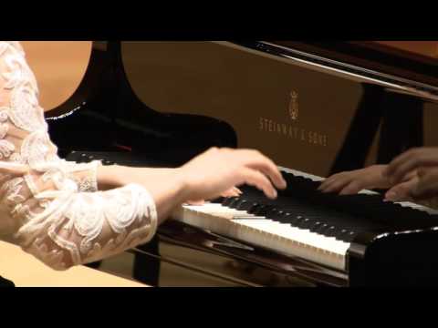 HyunJung Kim plays J.Haydn Piano Sonata nº 59 in E flat, Hob XVI 49