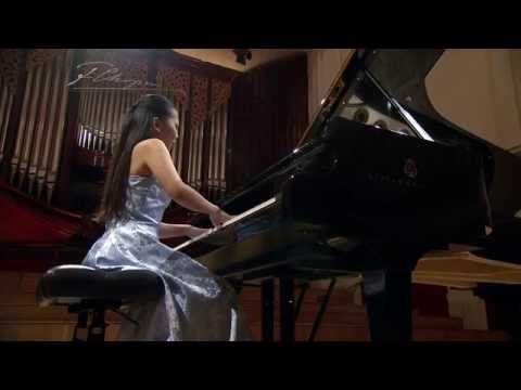 Aimi Kobayashi – Nocturne in C sharp minor Op. 27 No. 1 (first stage)