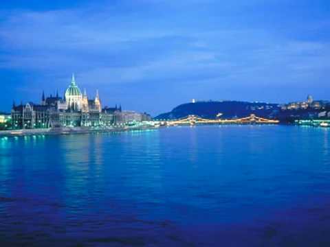 Wiener Sängerknaben: Blue Danube