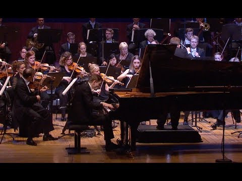 Sergei Prokofiev: Concerto No.3 in C Major Op.26 - Andrey Gugnin