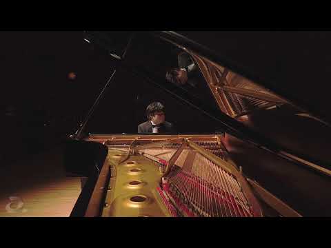 Nobuyuki Tsujii plays Chopin&#039;s Waltz No.1 “Grande valse brillante”