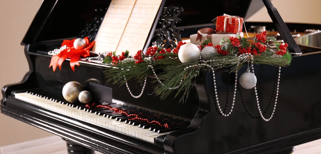 クリスマスにぴったりなピアノ曲10選 大人 子供向け 楽譜も紹介 Edy Classic