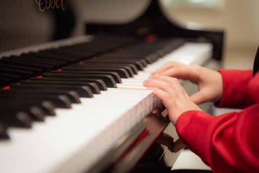 子供のピアノ練習におすすめの楽譜15選 初級 中級 目的別に紹介 Edy Classic