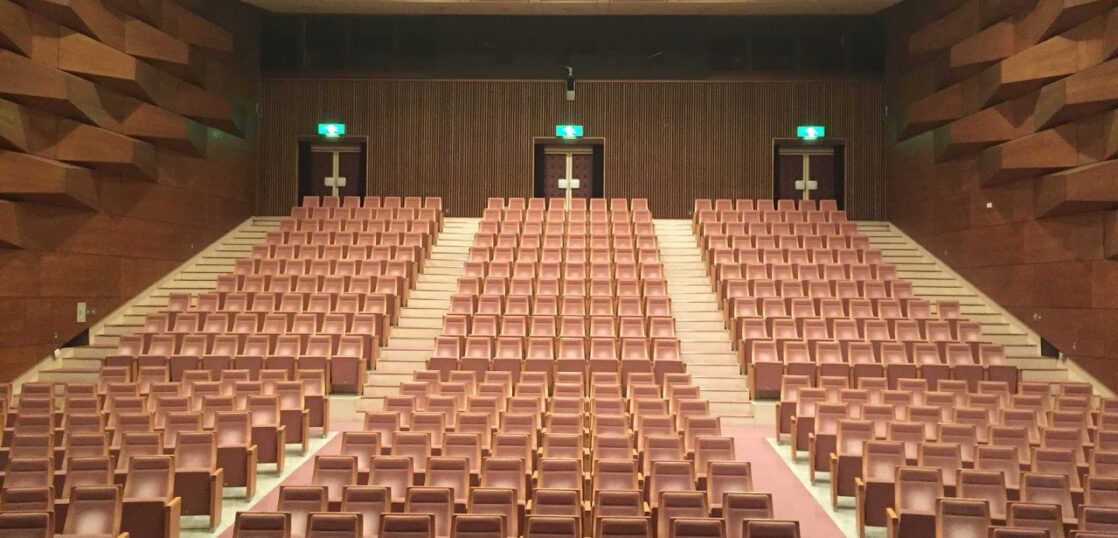 座席数比較 東京23区内の音楽ホールを座席数順にまとめました 演奏会向け Edy Classic