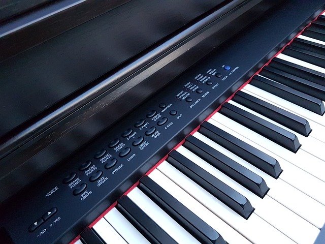 電子ピアノの平均寿命は10年~15年